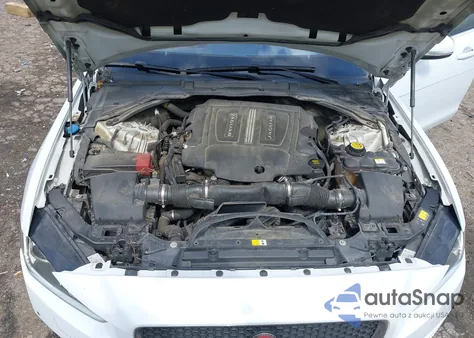 2018 Jaguar Xe 35T Portfolio Limited Edition from USA, damaged, VIN SAJAH4EVXJCP17404